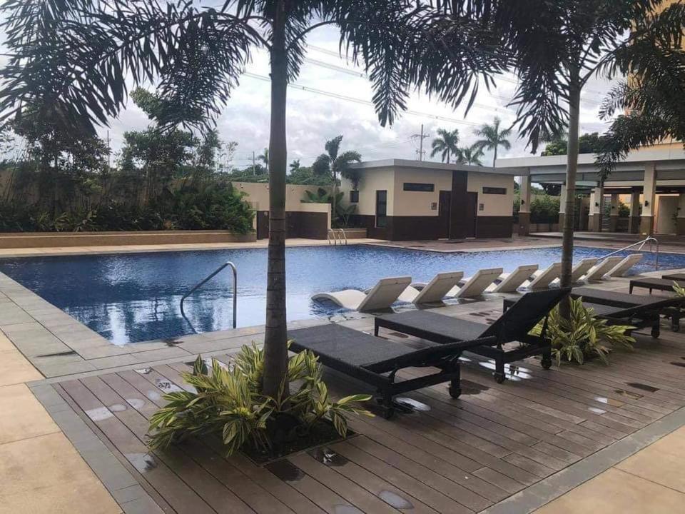 Khentdrick'S Place At Holland Park Southwoods Binan Bagian luar foto